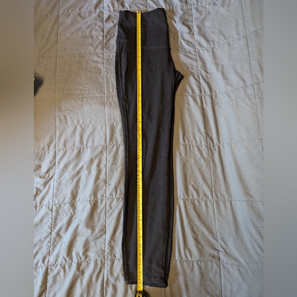 Thyme Maternity Yoga Pants - Picture 5 of 5